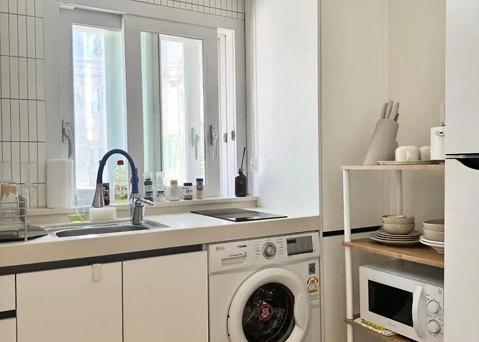 Villa Mindful Mangwondong Near Hongdae *